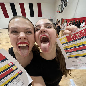 Meet your Posher, Emily